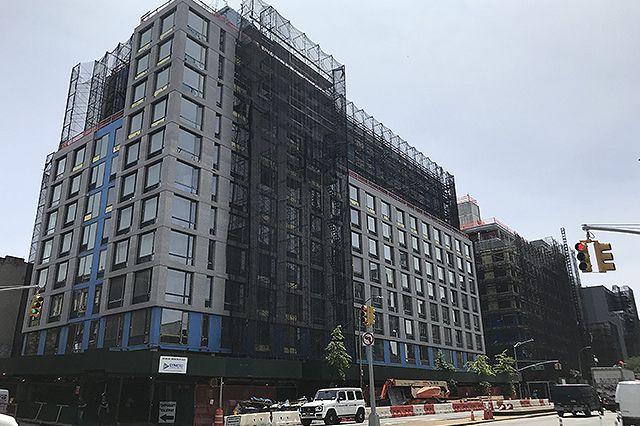 The city is set to pay $261 million over nine years to operate two new buildings on 4th Avenue and 15th Street in Park Slope as family homeless shelters